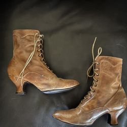Oak Tree Farms Vintage Boots