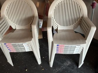 Fidji High Back Resin Outdoor Dining Chair