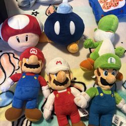 Super Mario Plush Bundle 