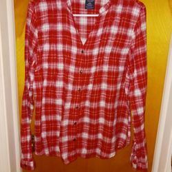 Very Nice Ladies Size Large Top 