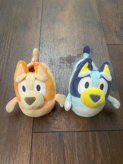 Boys Bluey slippers size 5/6 toddler