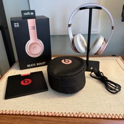 Beats by Dr. Dre Solo3 Wireless Bluetooth On-Ear Headphones in Rose Gold