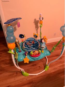 Bright future Disney interactive voice seat lightly used baby chair infant toy