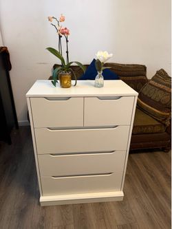 White Dresser Good Condition