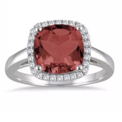 Szul 3.5 Cushion Cut Garnet With 28 Diamonds 10k Solid White gold