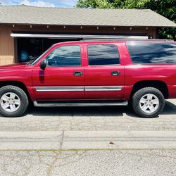 2004 Chevrolet Suburban