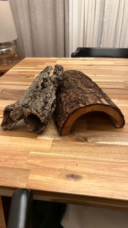 Reptile wood hides