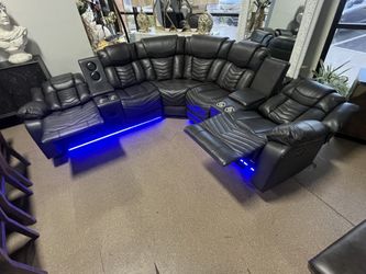 Power recliner Sectional with Bluetooth speakers & Led Lights