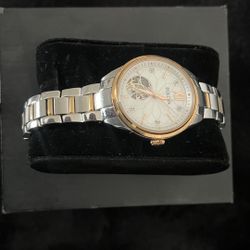 Bonito Bulova Reloj De Mujer
