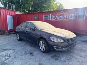 2014 VOLVO S60 IN FOR PARTS