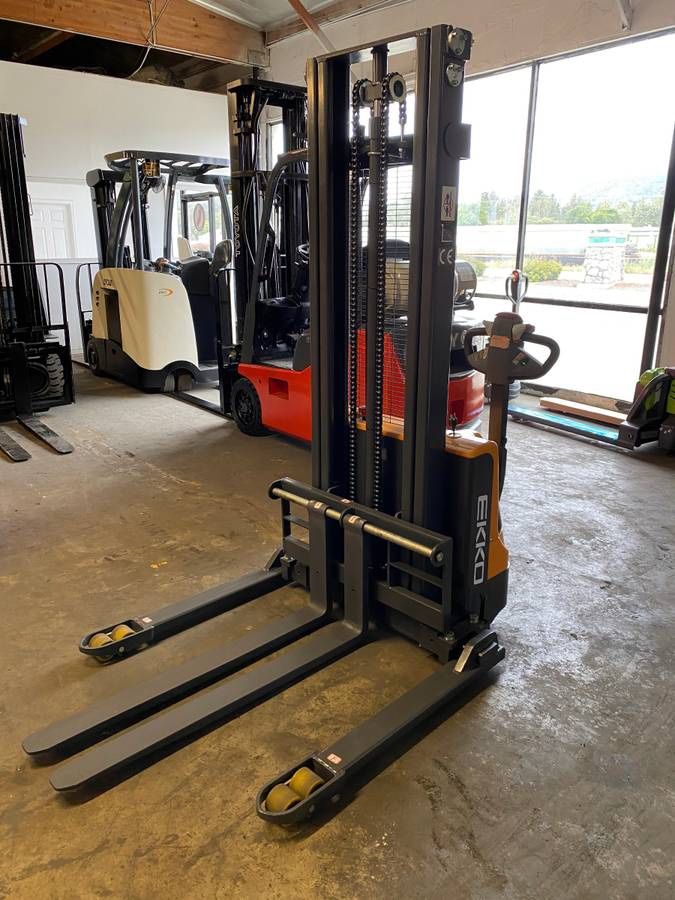 2021 Ekko EB13E Walkie Stacker 