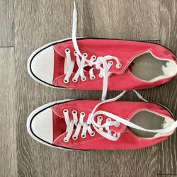 Red Men Converse 9.5 Used 
