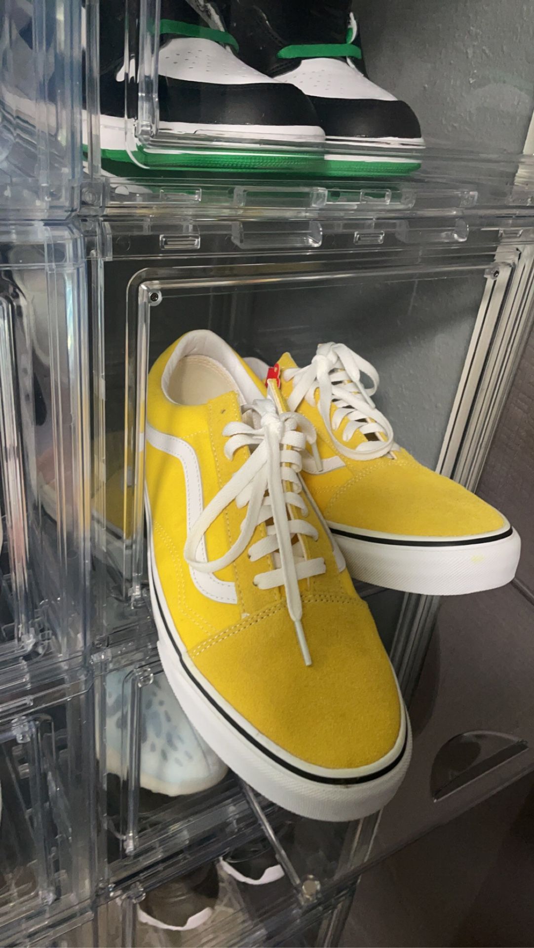 Vans