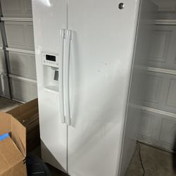 Fridge And Freezer 