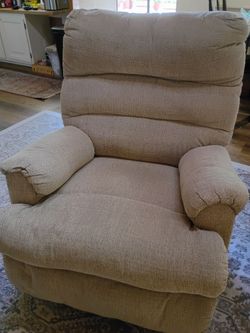 Beige Recliner In Great Shape