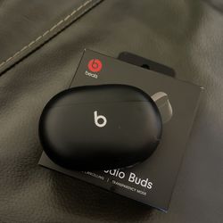 Beats Ear Buds