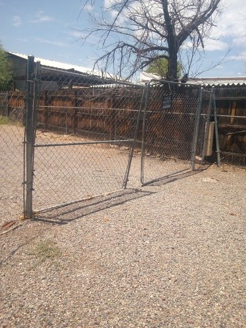 Gates Post
