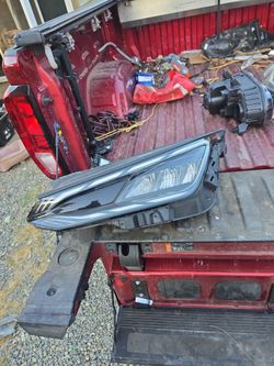 2022 2023 2024 KIA EV6 REFLECTOR LEFT HEADLIGHT USED OEM 92101-CV0 KOREA