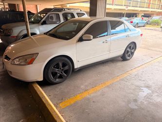 Honda Accord White 4-Door Sedan