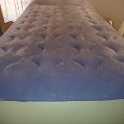Intex inflatable Mattress Twin Size And Pump