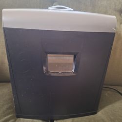 Paper shredder