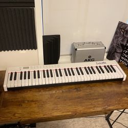 61 key piano 