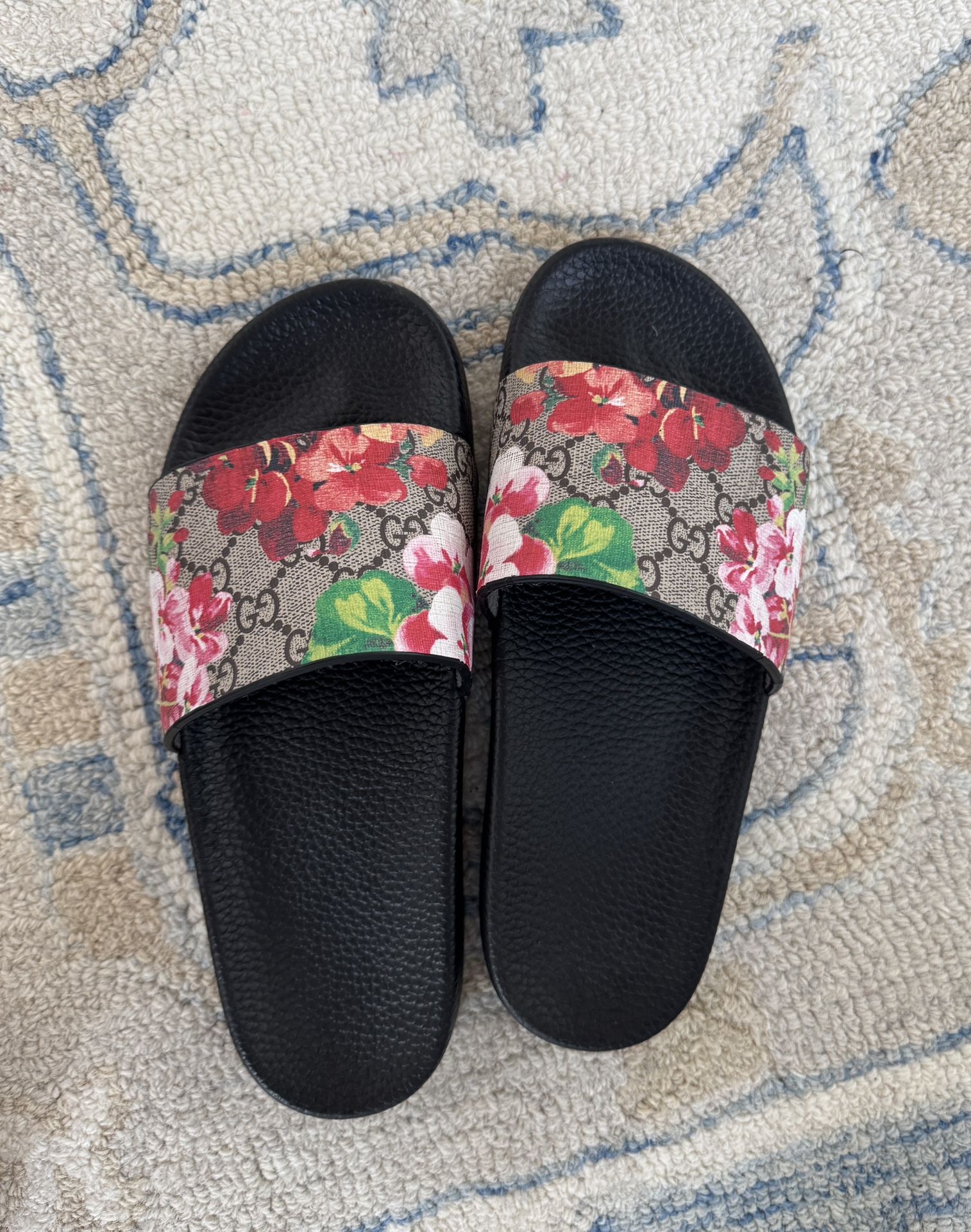 Gucci Slide 