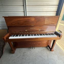 Shafer and Sons Piano