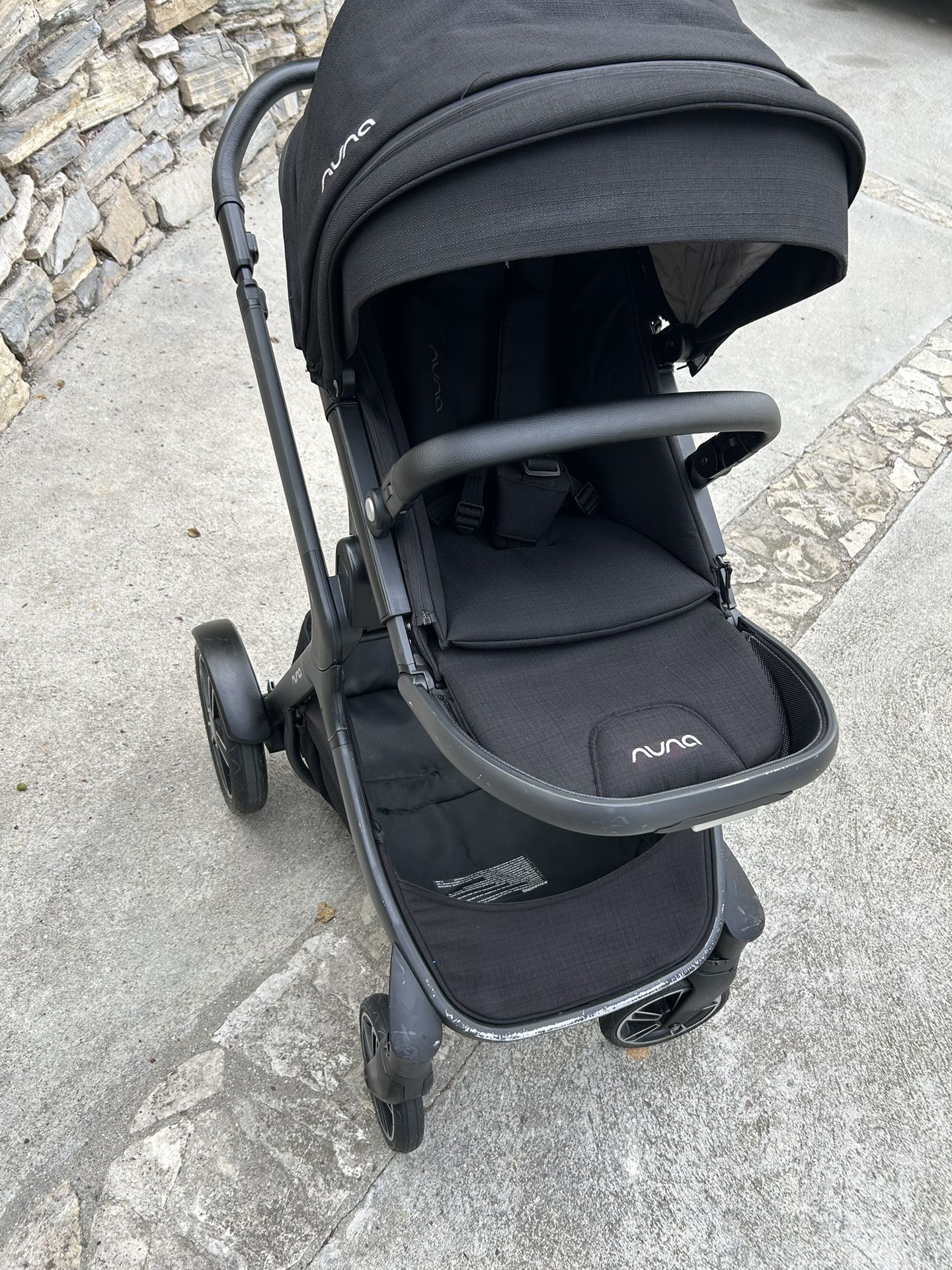 Nuna Demi Grow Stroller