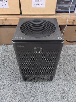 Conway Airmega 400 Air Purifier in graphite color.