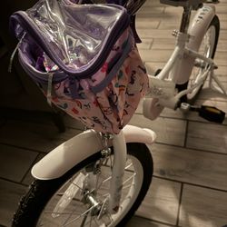 Girls bike