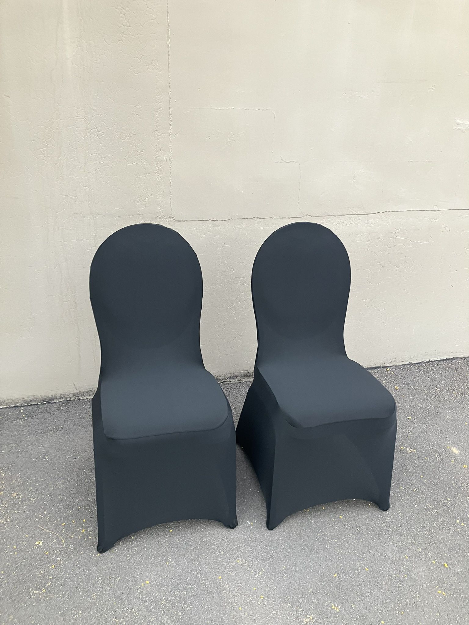 60 Event Banquet Chairs - Delivery