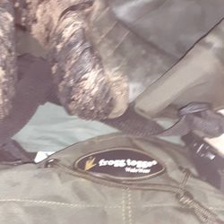 Frog Togs Wade Wear Size 9