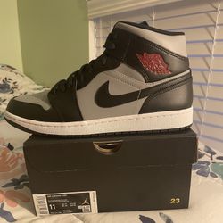 Jordan 1 Mid Shadow Red Size 11
