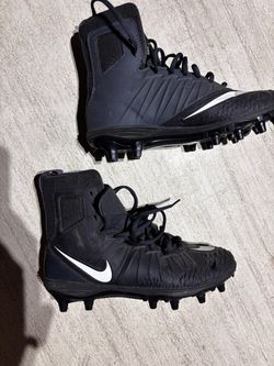 Nike high top Cleats size 8 men