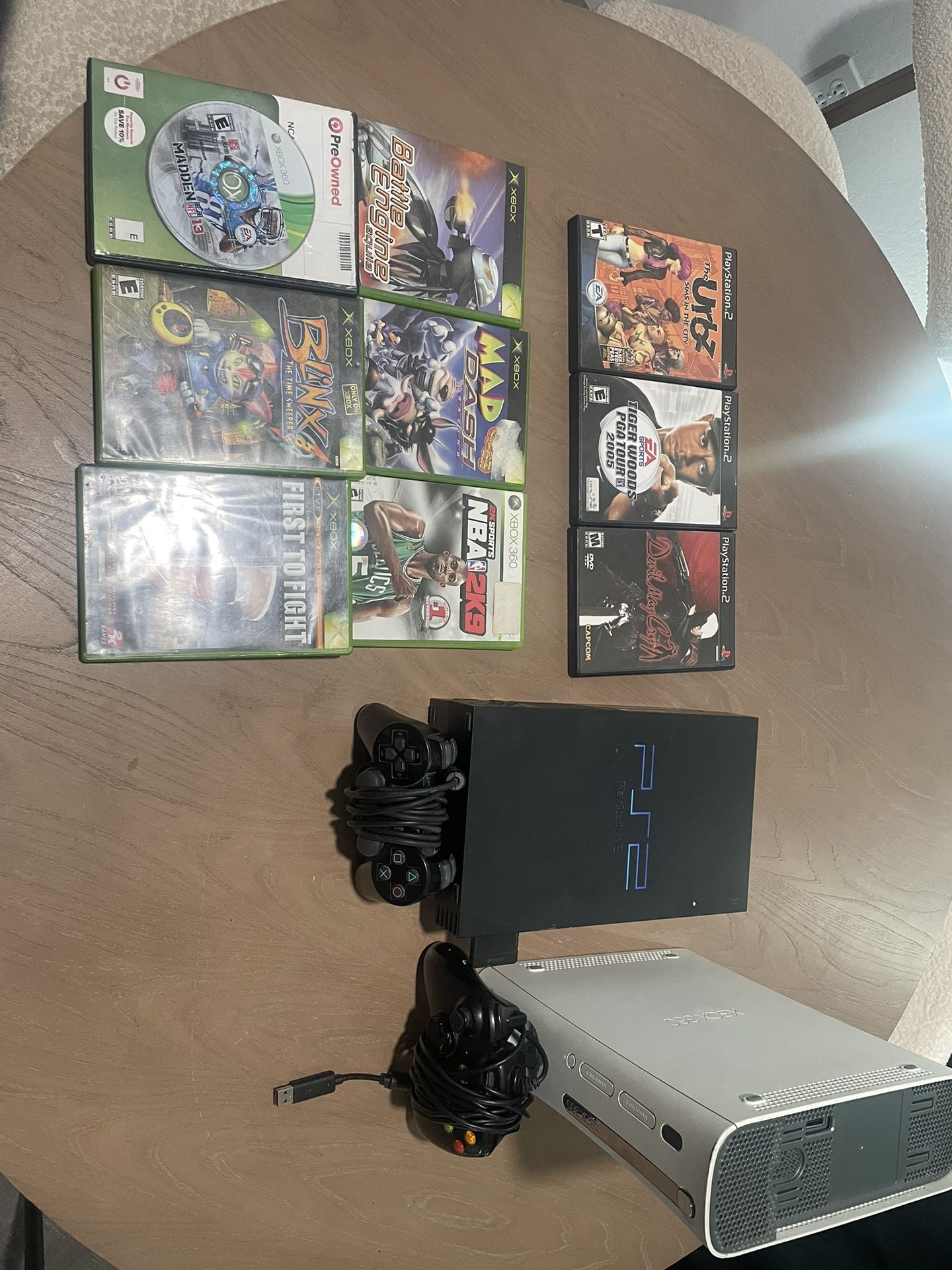 Ps2/ Xbox 360 With Games