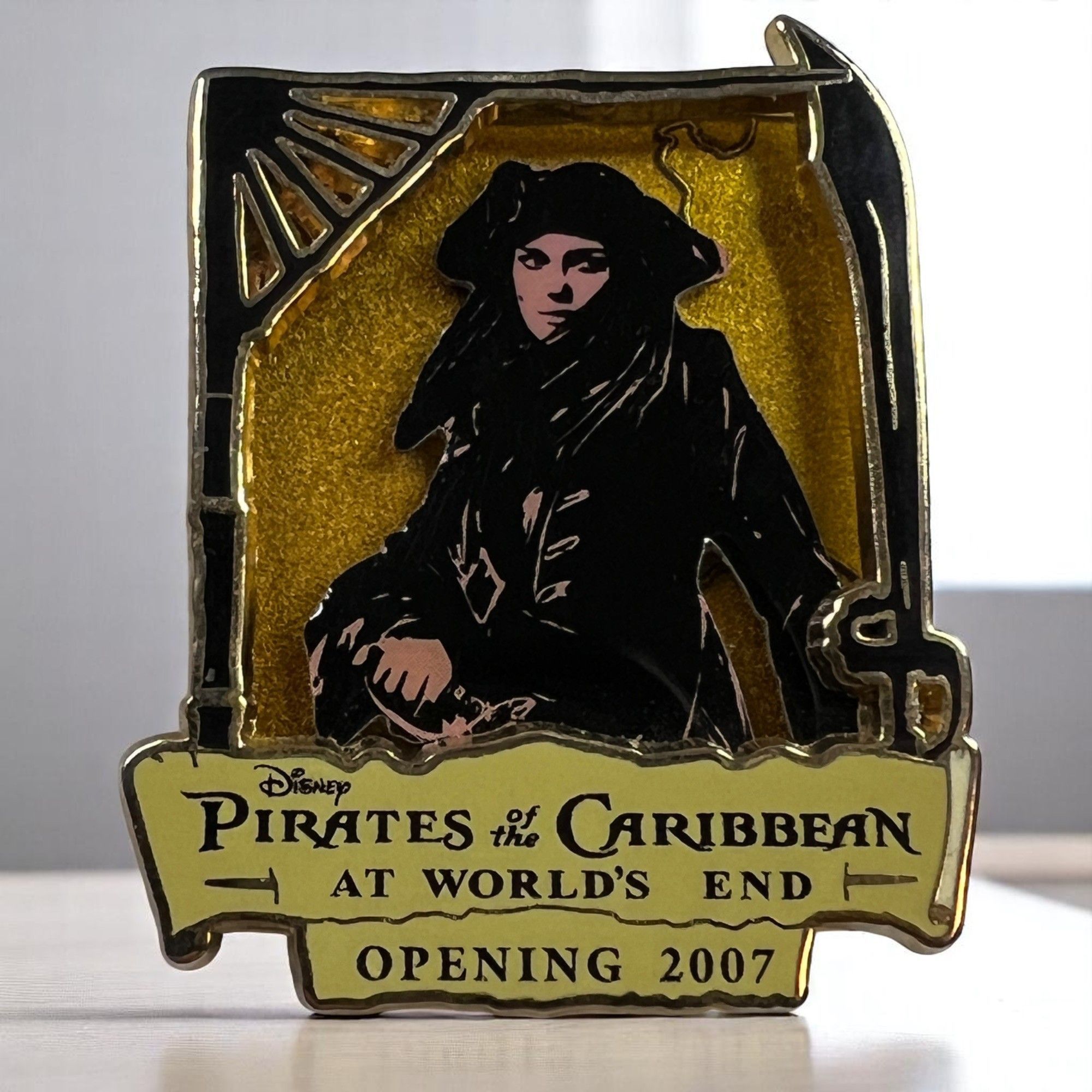 Disney Pirates of the Caribbean At World's End Countdown 3 Elizabeth Swann Pin