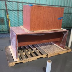   OFFICE DESKS✓  (4 X $80) 