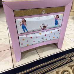 Ms Rachel night stand