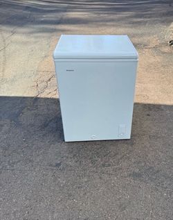 Freezer household deep chest (delivery available)