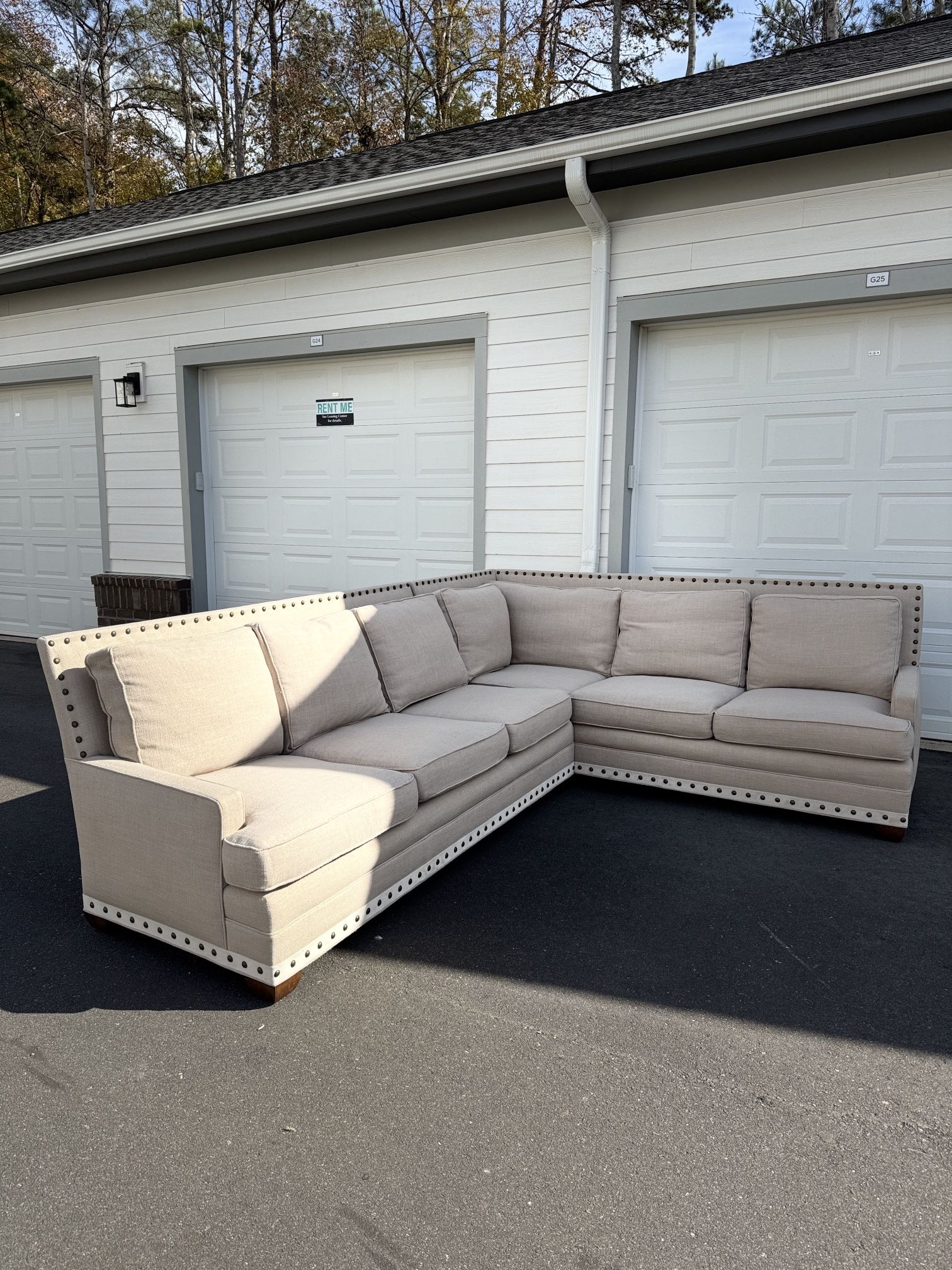 Vanguard Furniture American Bungalow “Riverside” L-Sectional Sofa – Premium Designer Piece