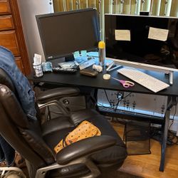 Computer Desk With Chair