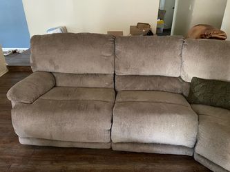 Sectional couch