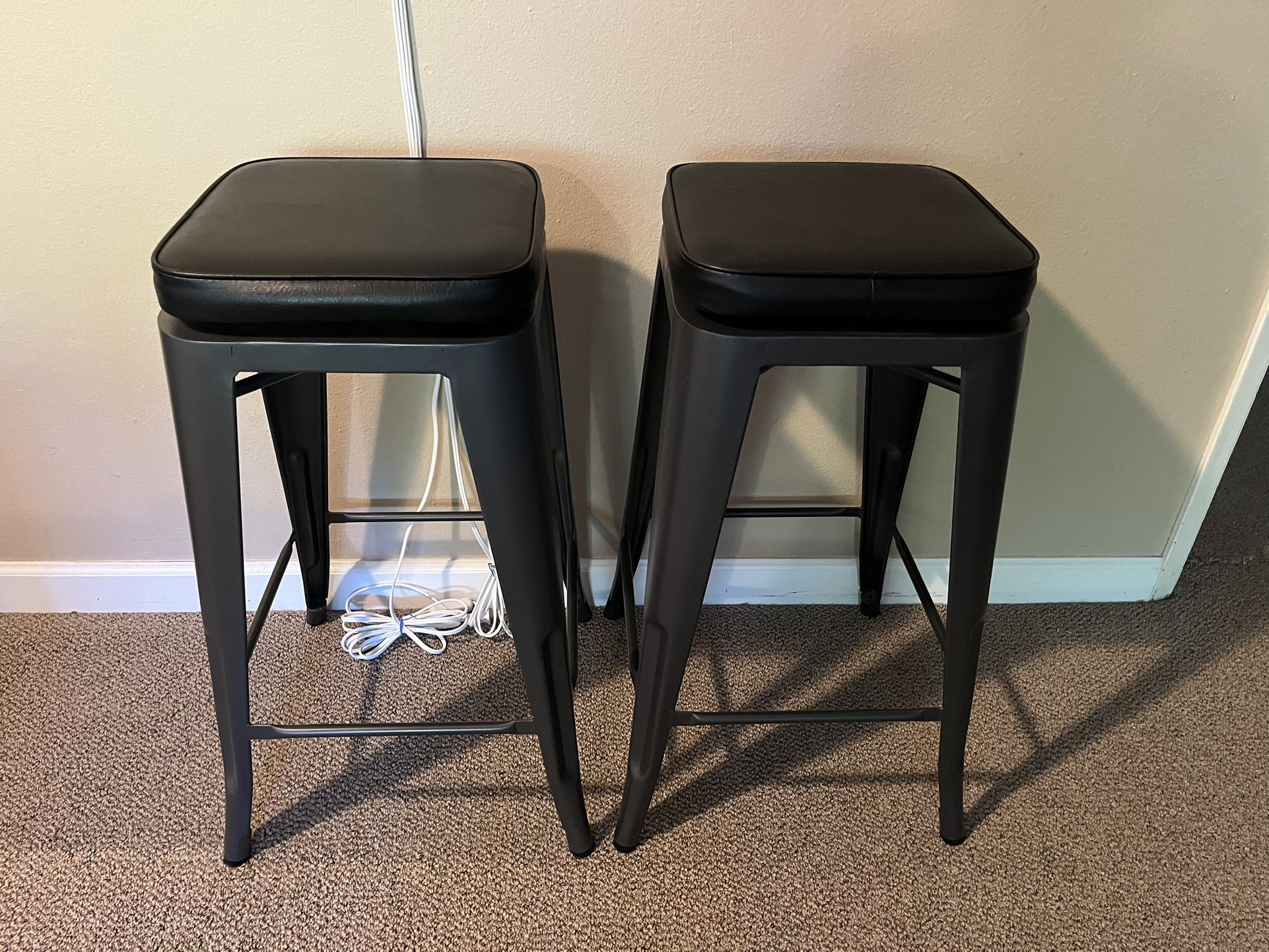 HD Designs Harper Swivel Stool (2 Stools)