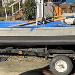 12 Ft Fishing Boat with 2 Motors & Trailer - Perfect For Lakes & Rivers