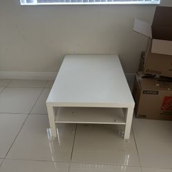 Coffee Table $20