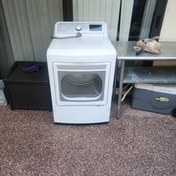 LG electric Dryer