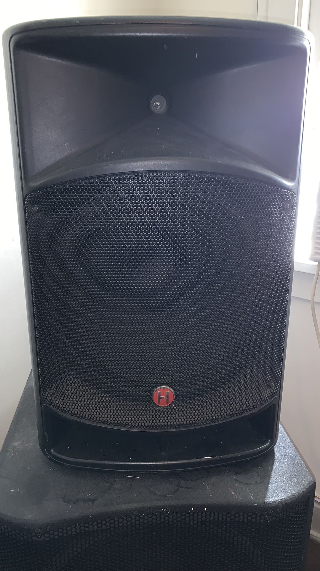 Harbinger VaRi Series V2215: 15” SPEAKER