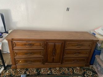 Dresser
