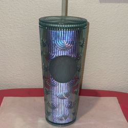 Starbucks 2022 Spring Iridescent Mermaid Scale Venti Tumbler New